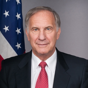John R. Phillips, ambasciatore degli Stati Uniti presso la Repubblica Italiana