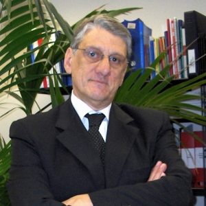 Fabio Picciolini,  centro studi associazione  italiana istituti di pagamento e moneta elettronica