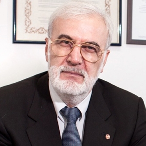 Il prof. Dzhalaludin Saidbegov